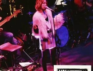 BENI MTV Unplugged 2011日本演唱会现场高清完整版-蓝海网
