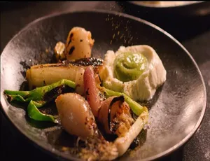 菲尔来蹭饭 Somebody Feed Phil 第三季全5集 1080P高清 中英字幕