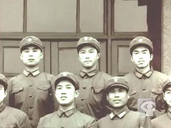 天安门上太阳升