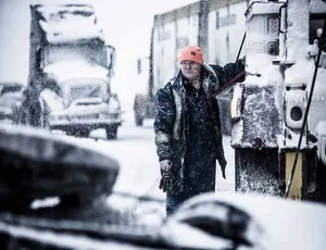 穿越地狱公路 Highway Thru Hell 第四季全13集 1080P MKV 英语无字幕
