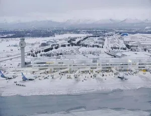 阿拉斯加冰上机场 Ice Airport Alaska 2022 纪录片 1080P MKV高清 第三季全8集 英语中英双字 纯净版-蓝海网