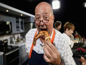 稀奇古怪的食物 Andrew Zimmern 第6季全8集 1080P MKV高清 英语外挂中文字幕