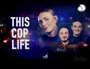 警察生活 This Cop Life 2022 第一季全8集 1080P MKV高清 英语中英双字 官方纯净版