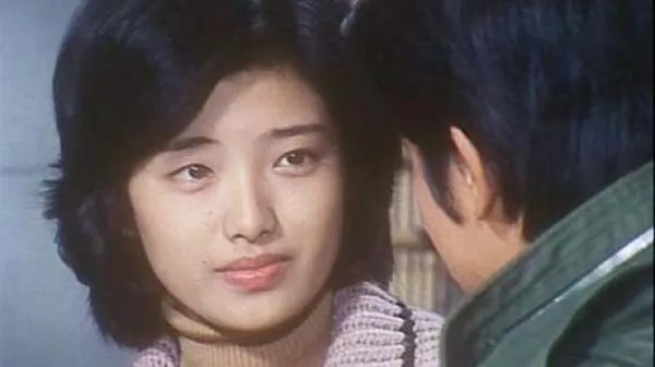 山口百惠 血疑