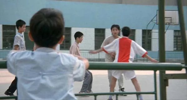 男生贾里