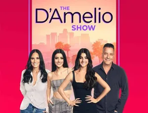 网红一家The D’Amelio Show 2022 全两季 1080P高清 中英双语字幕 18集全小狐狸发明记全52集 儿童益智动画 中文高清早教资源