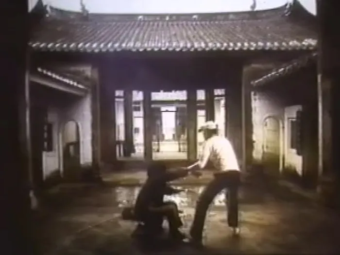 撞到正 下载