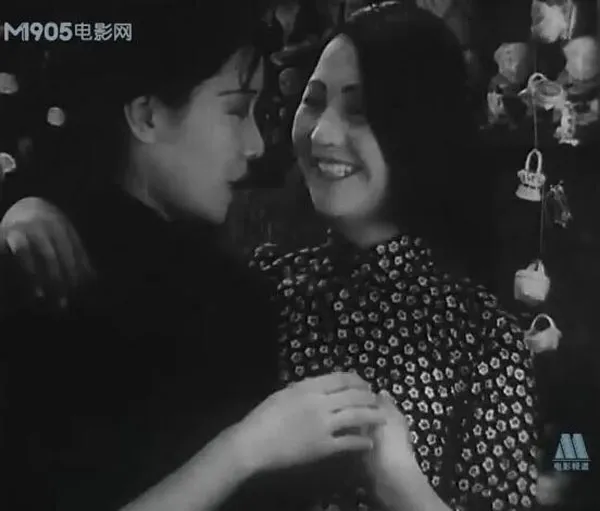 民国手工业女性