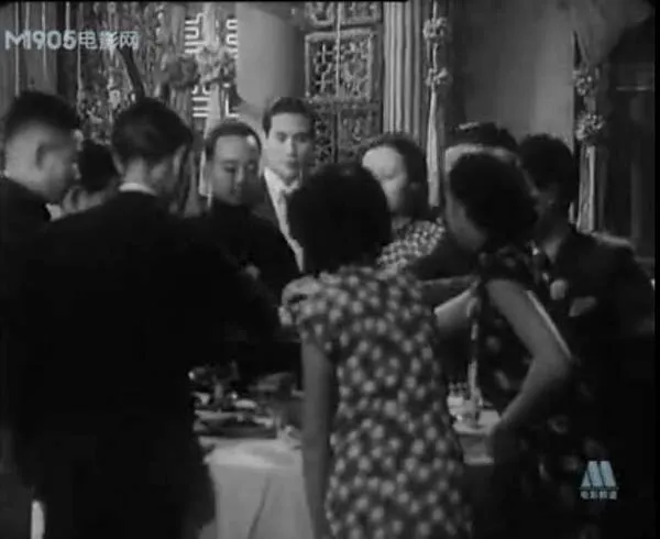 王尔德 温德米尔夫人的扇子 改编