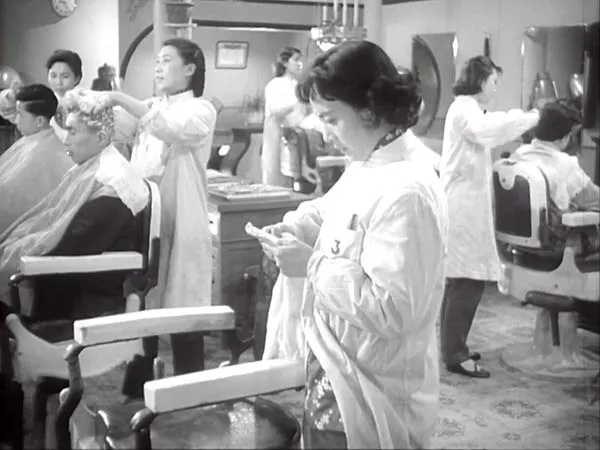 女理发师1962