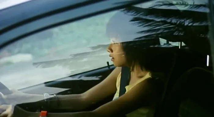 九个女仔一只鬼 2002