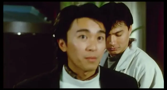 成奎安港产枪战片