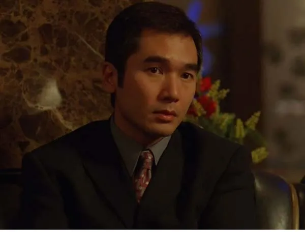 洪兴十三妹之欲望之城 2001