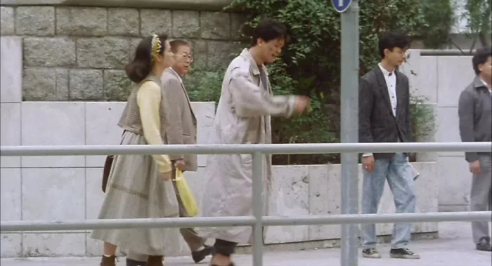 香港边缘少女题材