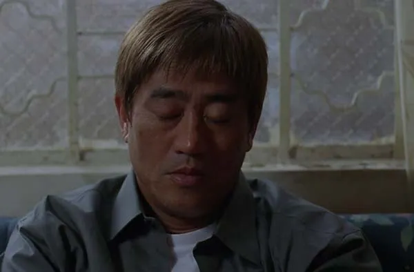 洪兴十三妹之欲望之城 2001