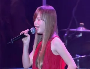 Connie Talbot Beautiful World 2012香港现场演唱会高清完整版