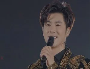 东方神起韩国演唱会 TOHOSHINKI LIVE TOUR 2015~WITH 双碟高清现场全纪录