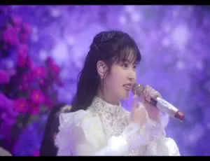 李知恩 IU 韩国演唱会实况 碎片集29岁的冬天 蓝光纪录片 高清珍藏