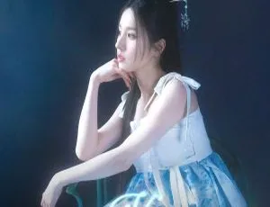 Heejin 희진 2023新专 24bit-96kHz Hi-Res FLAC高解析度音源