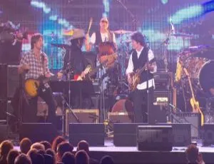 尼尔扬致敬演唱会 A Musicares Tribute To Neil Young BD高清演唱会-蓝海网