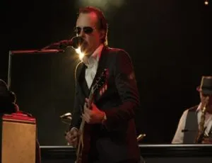 乔·博纳马萨 Joe Bonamassa 2015纽约无线电城音乐厅蓝光演唱会