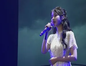 李知恩IU十周年巡回演唱会2019 蓝光高清珍藏版