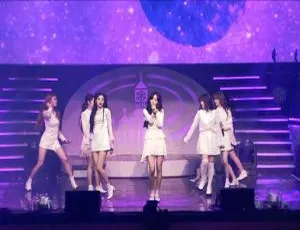 Lovelyz 2019冬季世界3演唱会 蓝光BDMV双碟版