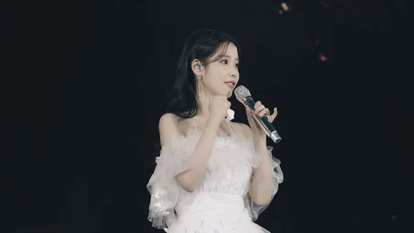 IU黄金时刻2022首尔演唱会