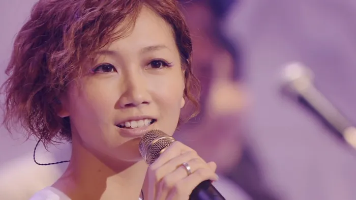 大冢爱 Love Is Born 10周年演唱会