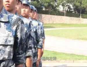 新兵纪录片 1080P高清 8集 国语配音中文字幕